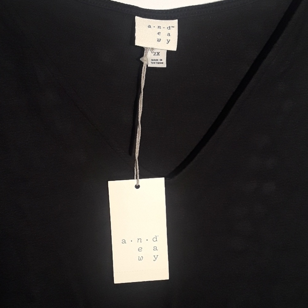A.N.D. Away New Sleeveless Top - Picture 5 of 8